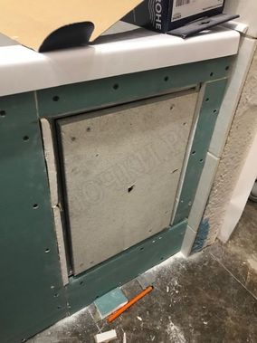 Люк под плитку Нажимной Секрет-Лайт 200*900 Люк под плитку Нажимной Секрет-Лайт 200*900