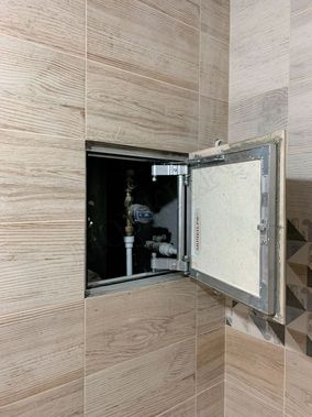 Люк под плитку Секрет 3.0 400*900 Люк под плитку Секрет 3.0 400*900